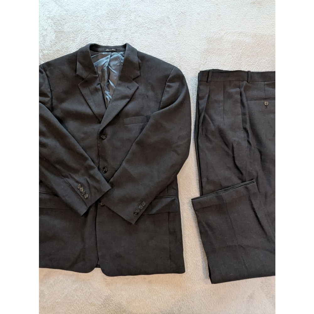 Men's ALFANI Wool Charcoal Suit Jacket 43R & Pants R37 Fabric From Italy